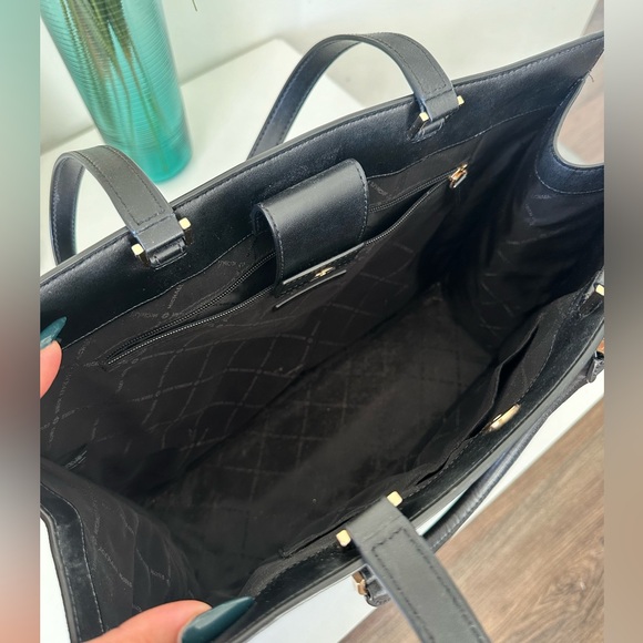 Michael Kors Tote - Picture 7 of 7